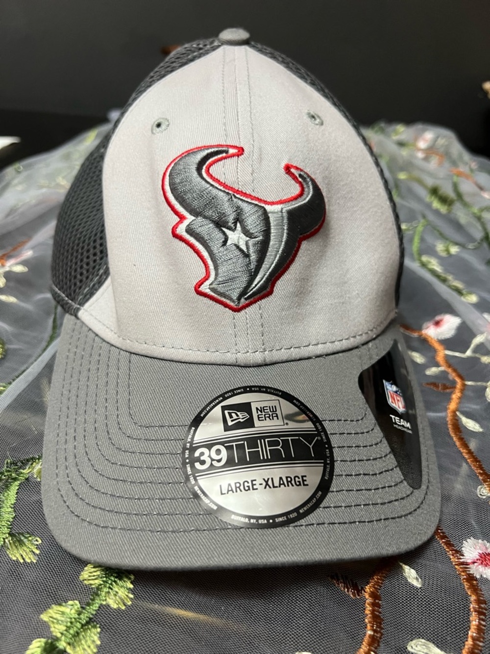 New Era Gray and Black 39THIRTY Stretch-Fit Cap L/Xl